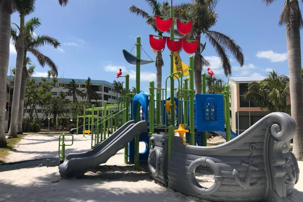 Licensed Mgr - 2/2 Villa - Oceanfront Beach Resort - Saltwater Lagoon & Marina! 케이 라르고 외부 사진